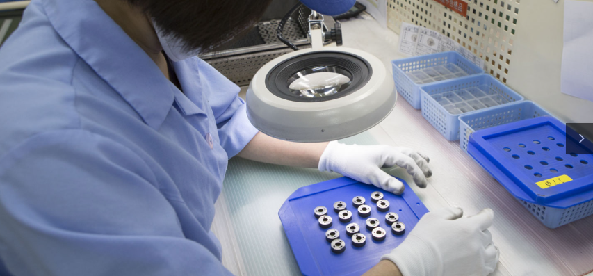 【限定3名急募!!】
＼ 初心者さん大歓迎！始めやすい簡単作業 ／
主婦さん・子育てママさん多数活躍中
土日休み・家庭都合休にも配慮あり
座り作業で無理せずお仕事できるのも魅力(^ ^)