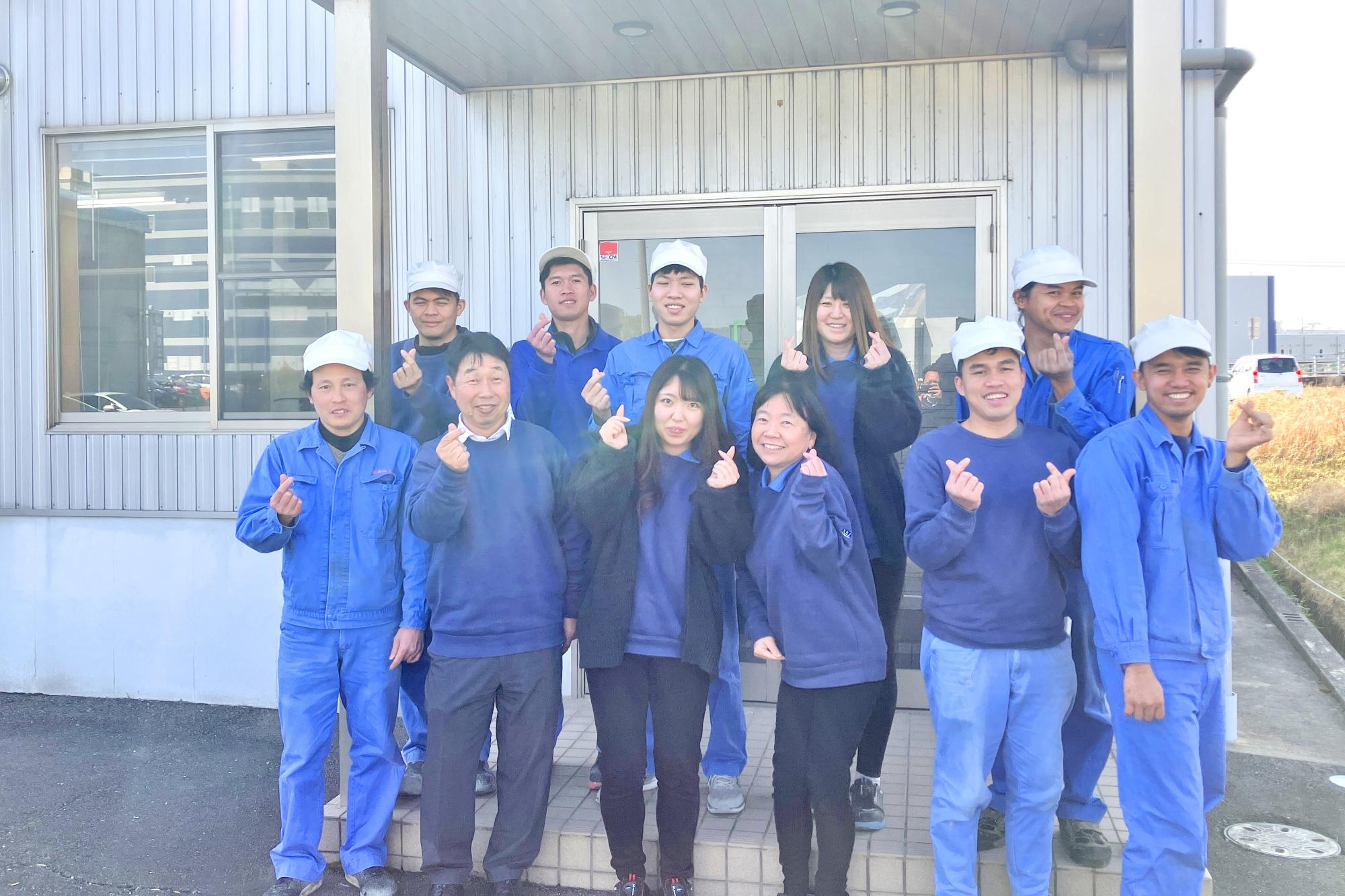 ＼ 正社員デビュー・業界未経験歓迎!! ／
土日休み＆残業少なめで生活リズム安定◎
手厚い教育体制でモノづくり好奇心を応援!!
将来を見据えて長く働ける安定企業です